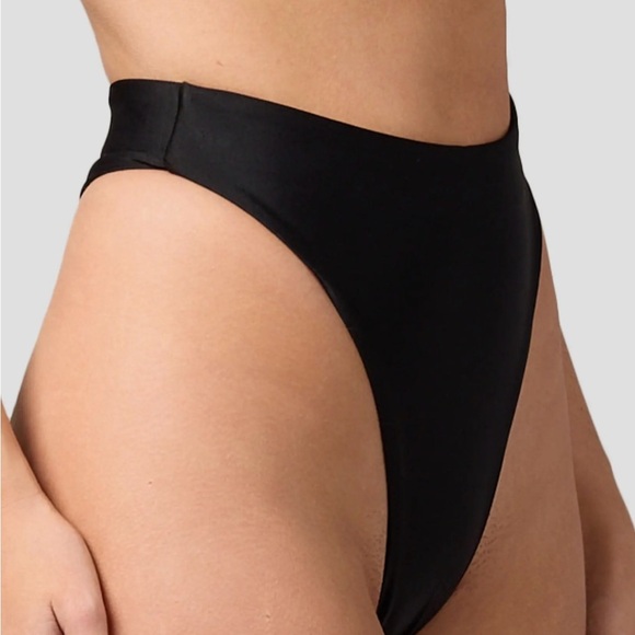 MBM Swim Wish Bikini Bottom Thong Size Small - Picture 2 of 10